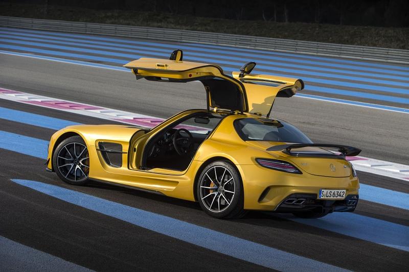 Mercedes SLS Black eries