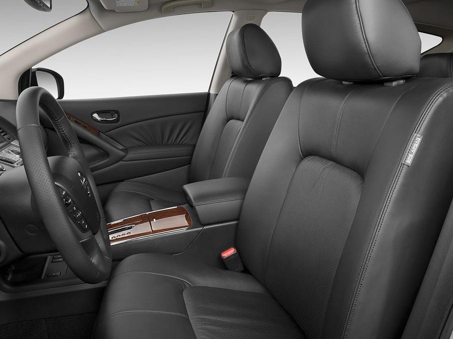 Nissan Murano (Baujahr 2010) LE 5 Türen Vordersitze