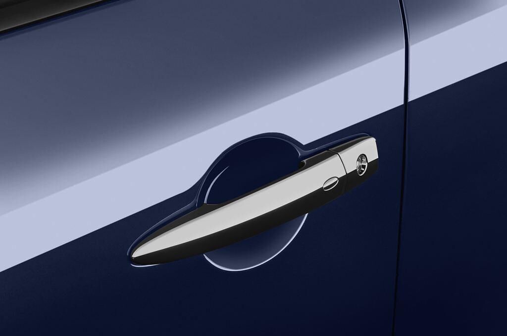 Nissan Murano (Baujahr 2014) Executive 5 Türen Türgriff