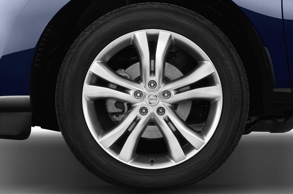 Nissan Murano (Baujahr 2014) Executive 5 Türen Reifen und Felge