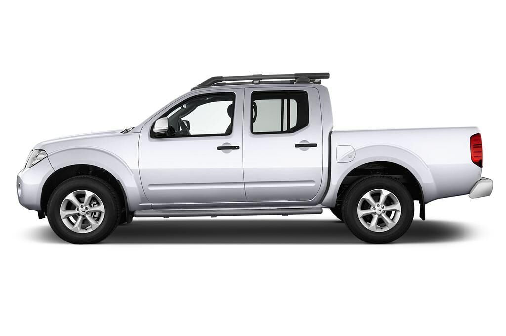 Nissan Navara (Baujahr 2012) LE 4 Türen Seitenansicht