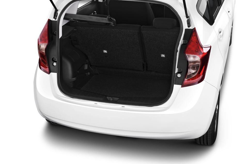 Nissan Note (Baujahr 2013) Acenta 5 Türen Kofferraum