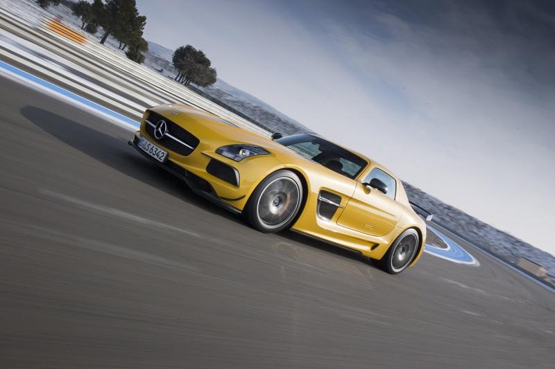 Mercedes SLS Black eries