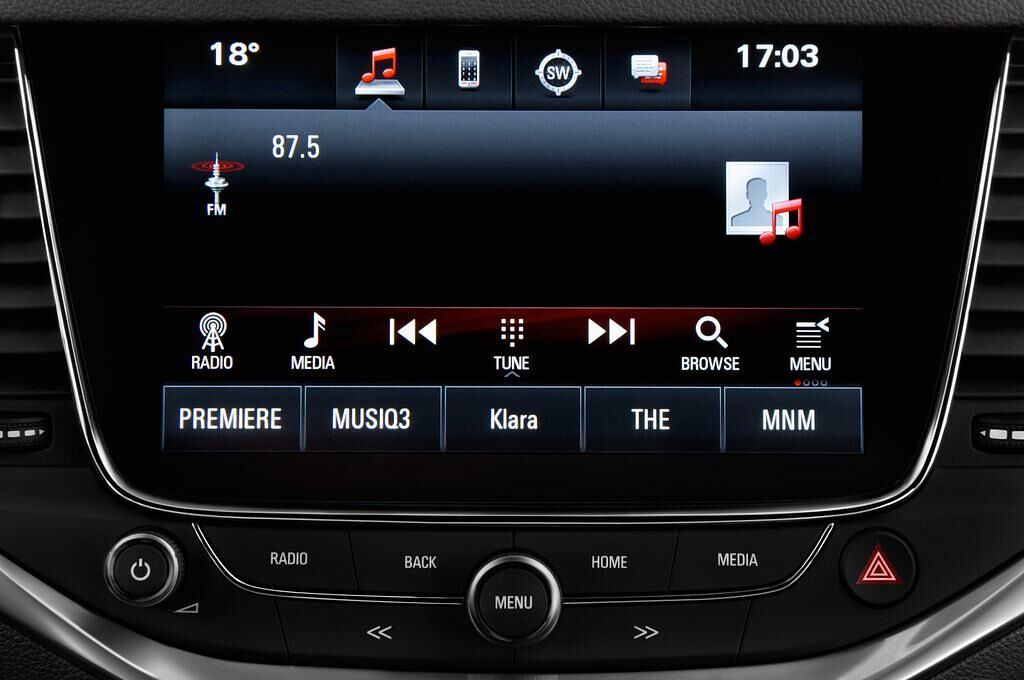 Opel Astra (Baujahr 2016) Dynamic 5 Türen Radio und Infotainmentsystem