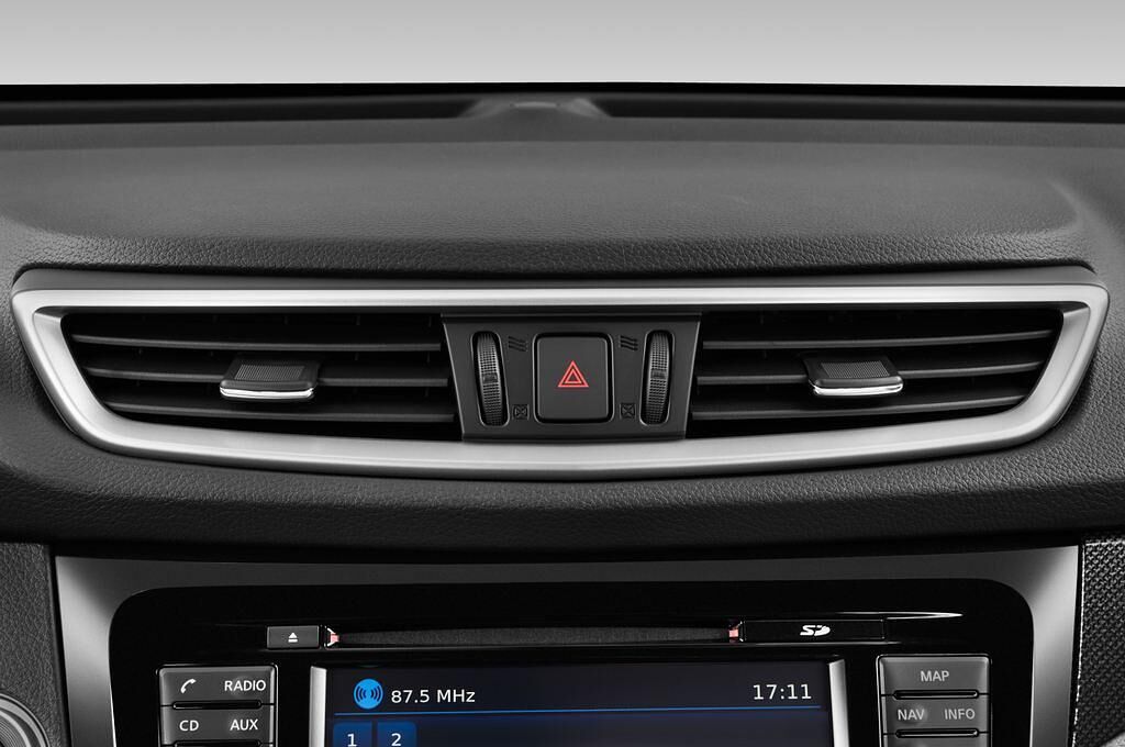 Nissan X-Trail (Baujahr 2014) Tekna 5 Türen Lüftung