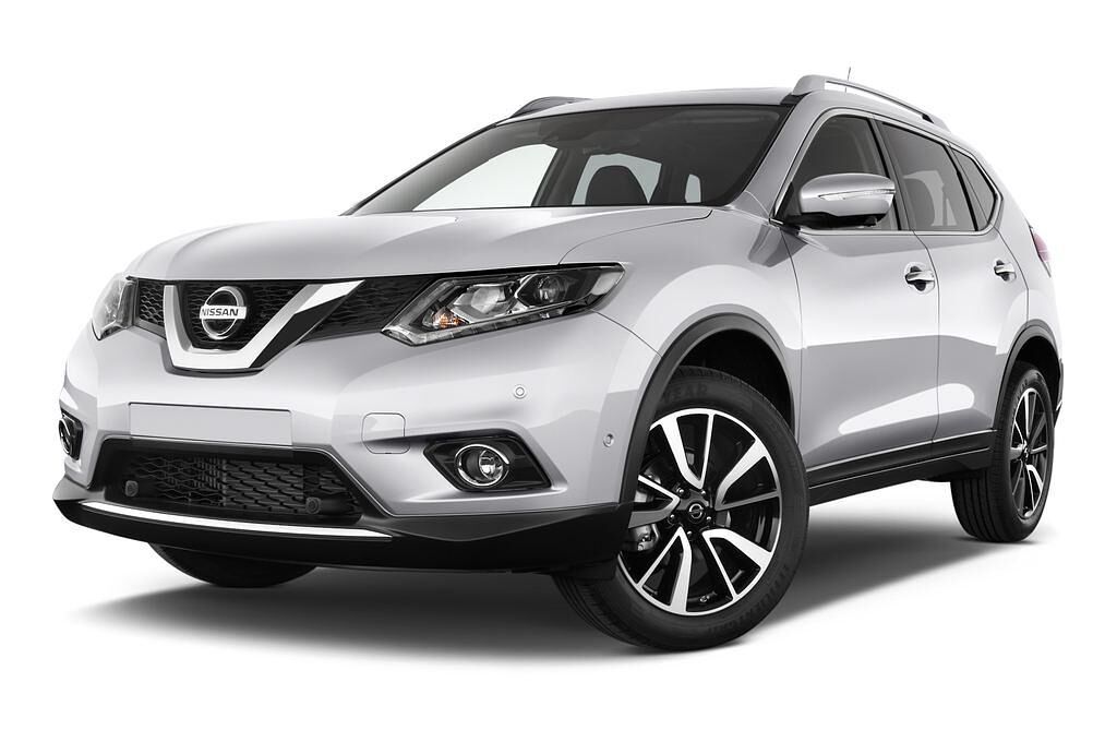 Nissan X-Trail (Baujahr 2014) Tekna 5 Türen seitlich vorne mit Felge