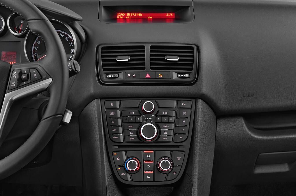 Opel Meriva (Baujahr 2012) Selection 5 Türen Mittelkonsole