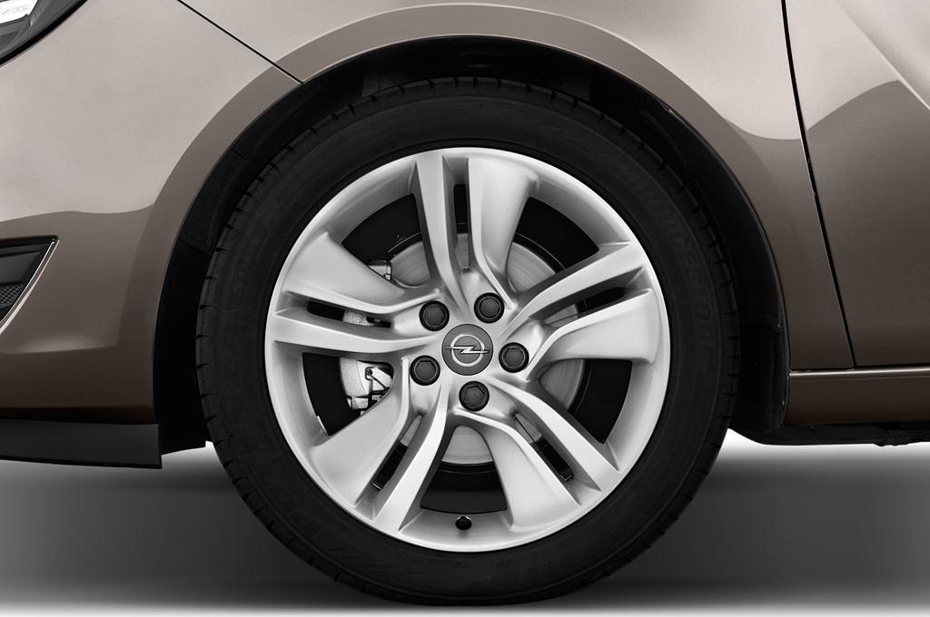 Opel Meriva (Baujahr 2015) Innovation 5 Türen Reifen und Felge