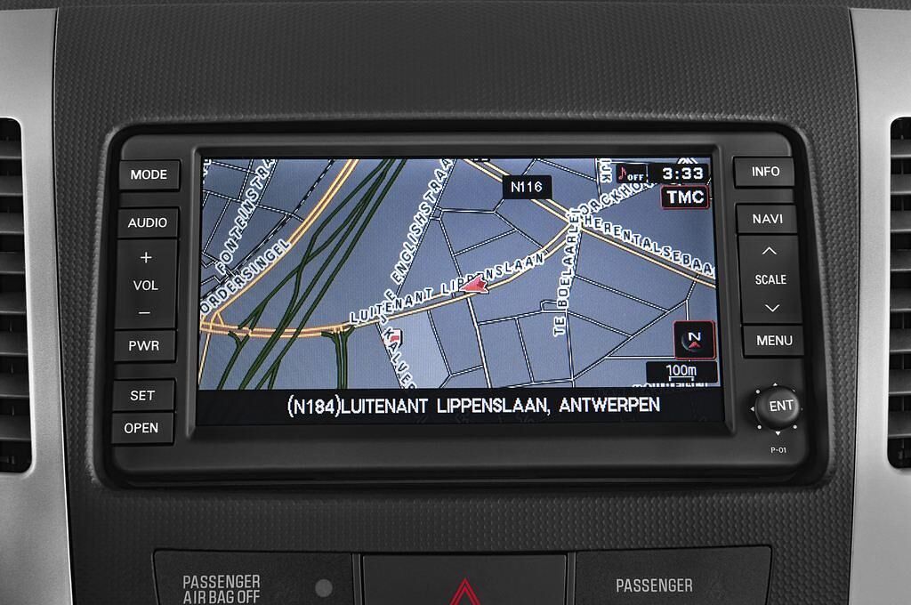 Peugeot 4007 (Baujahr 2010) - 5 Türen Radio und Infotainmentsystem