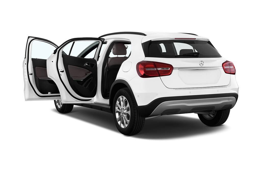 Mercedes GLA (Baujahr 2014) STYLE 5 Türen Tür geöffnet