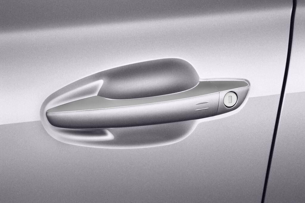 Peugeot 508 (Baujahr 2015) RXH 5 Türen Türgriff