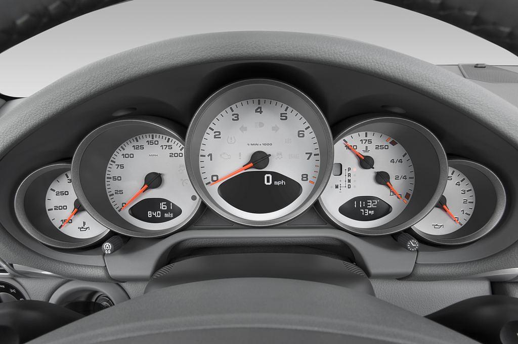 Porsche 911 (Baujahr 2010) Carrera S 2 Türen Tacho und Fahrerinstrumente