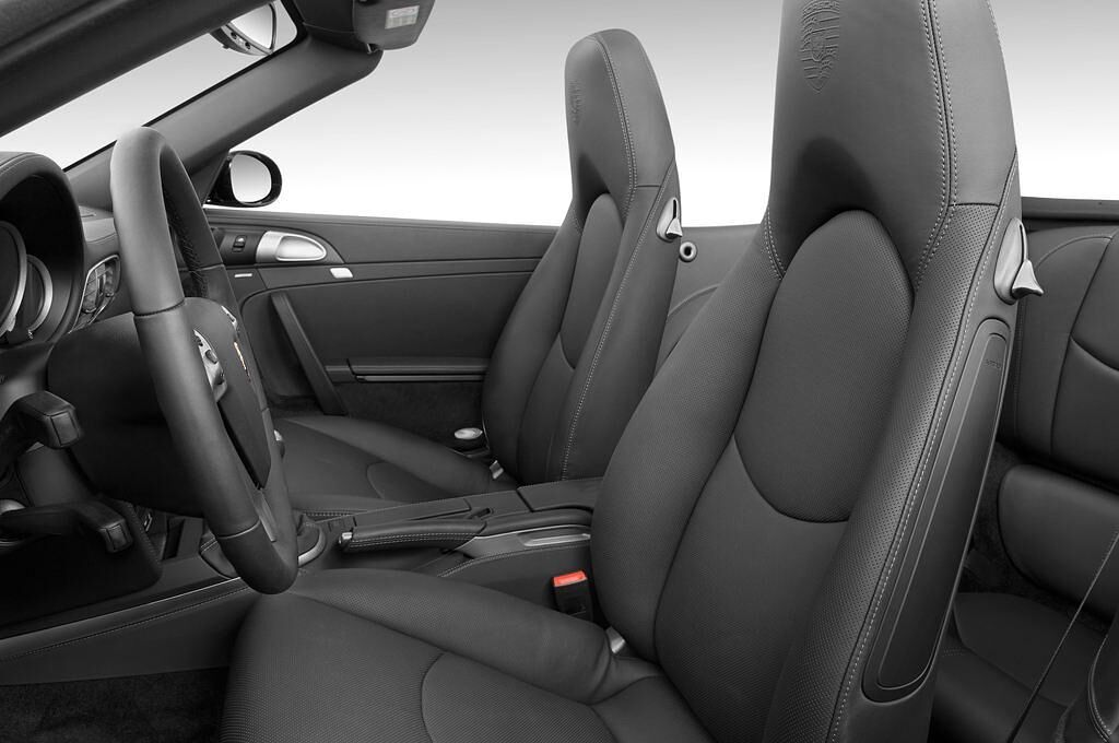Porsche 911 (Baujahr 2010) Turbo Cabriolet 2 Türen Vordersitze