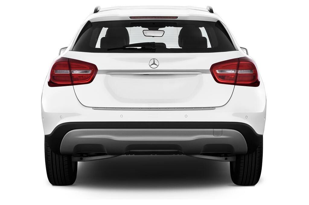 Mercedes GLA (Baujahr 2014) STYLE 5 Türen Heckansicht