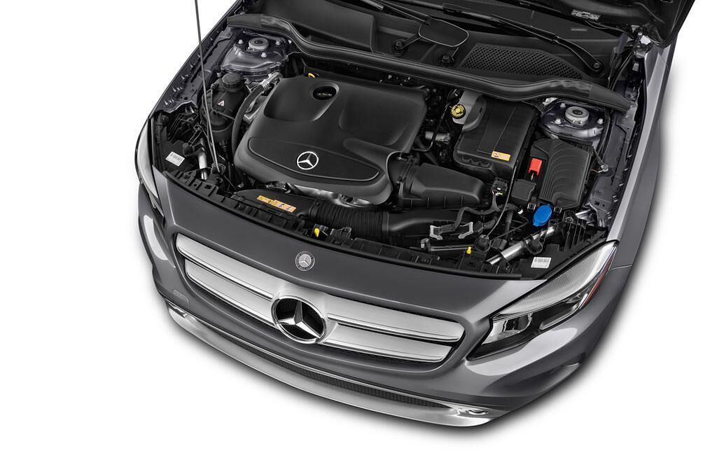Mercedes GLA (Baujahr 2016) Urban 5 Türen Motor