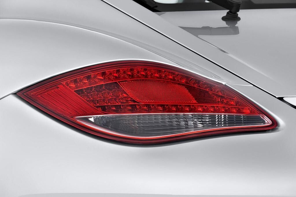 Porsche Cayman (Baujahr 2011) S 3 Türen Rücklicht