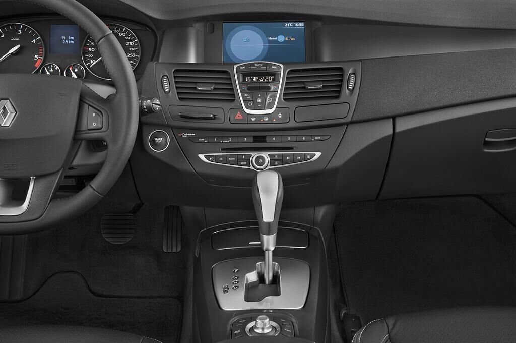 Renault Laguna (Baujahr 2010) Privilï¿½ge 5 Türen Mittelkonsole