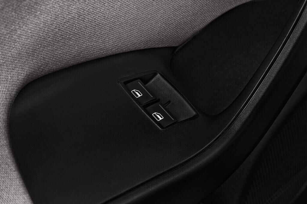 SEAT Ibiza (Baujahr 2016) Style 5 Türen Bedienungselemente Tür
