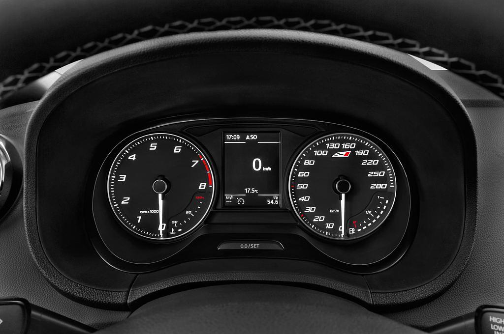 SEAT Ibiza Cupra (Baujahr 2017) Cupra 3 Türen Tacho und Fahrerinstrumente