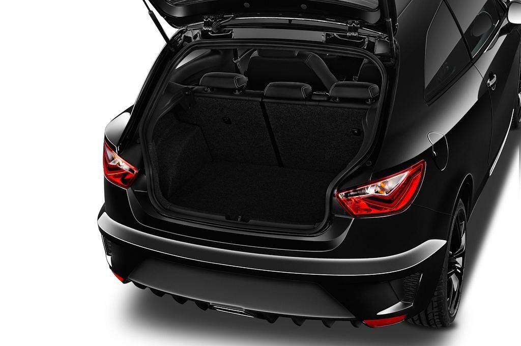 SEAT Ibiza Cupra (Baujahr 2017) Cupra 3 Türen Kofferraum