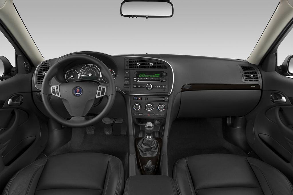 Saab 9-3 Sport Sedan (Baujahr 2010) Aero XWD 4 Türen Cockpit und Innenraum
