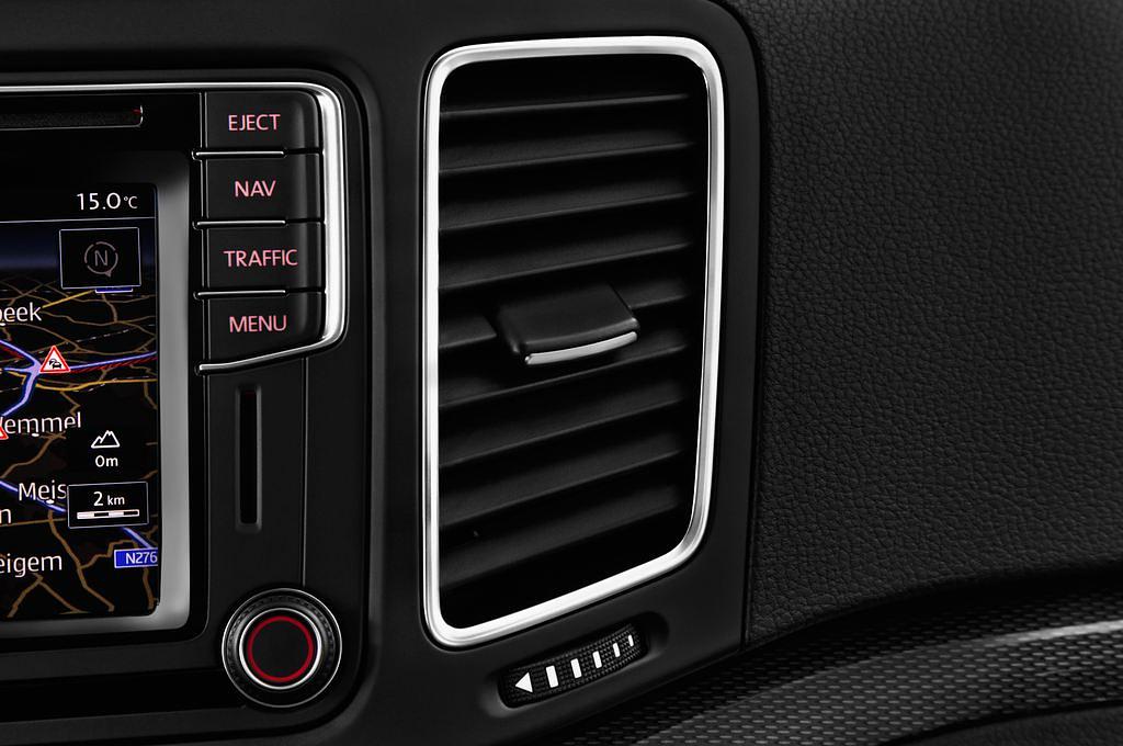 SEAT Alhambra (Baujahr 2016) Style Plus 5 Türen Lüftung