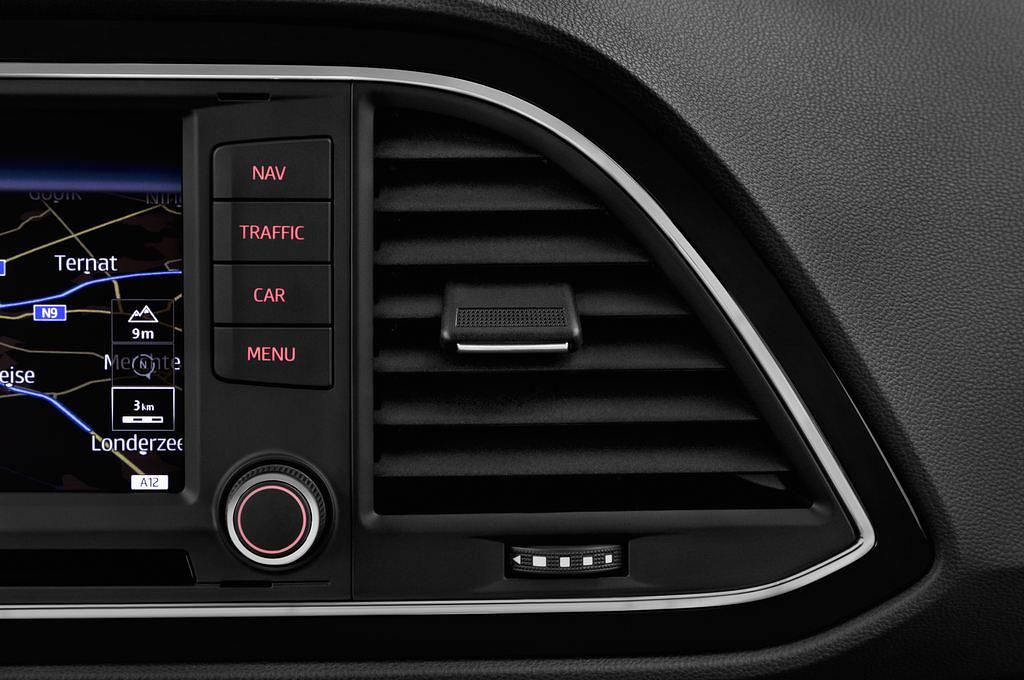 SEAT Leon (Baujahr 2016) CUPRA 290 5 Türen Lüftung