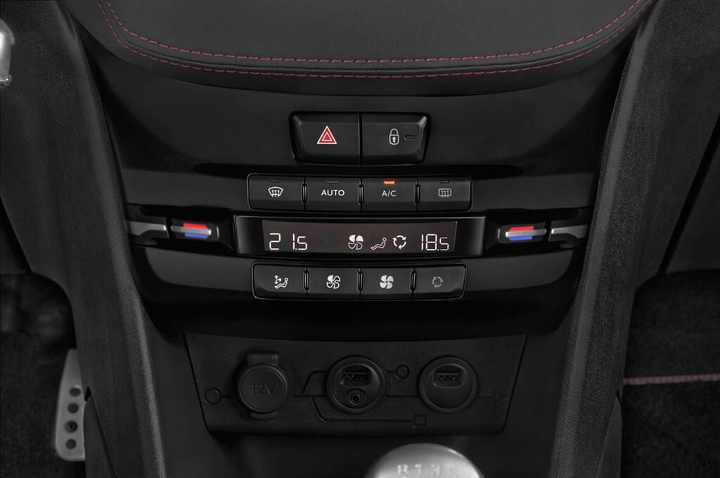 Peugeot 208 (Baujahr 2014) GTI 3 Türen Temperatur und Klimaanlage