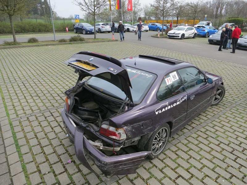 Scuderia S7 auf der Nordschleife.