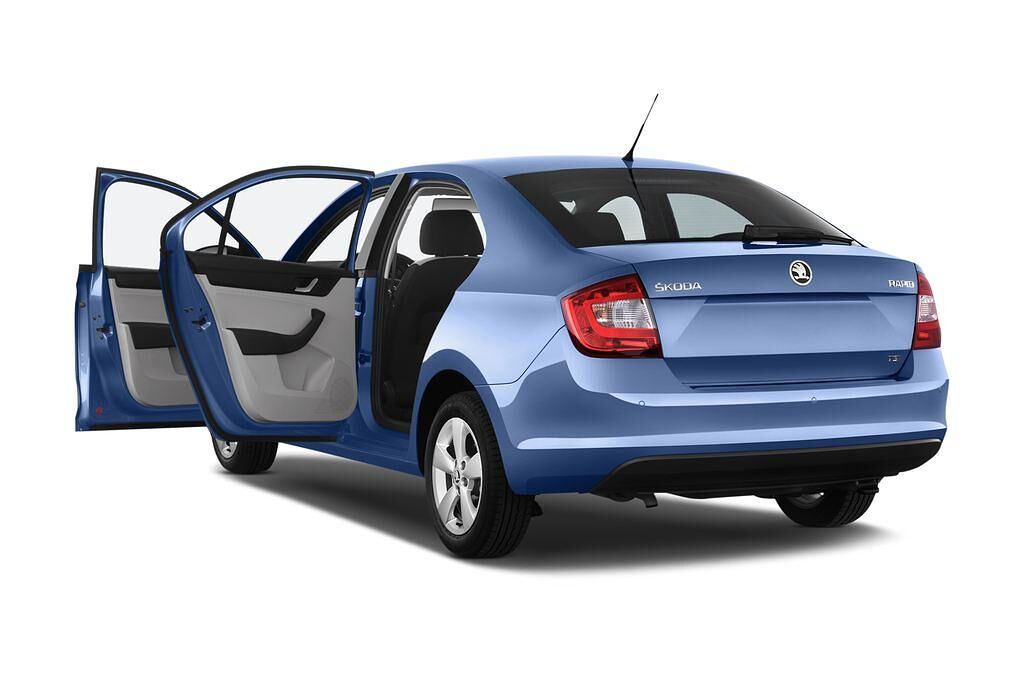 Skoda Rapid (Baujahr 2013) Elegance 5 Türen Tür geöffnet