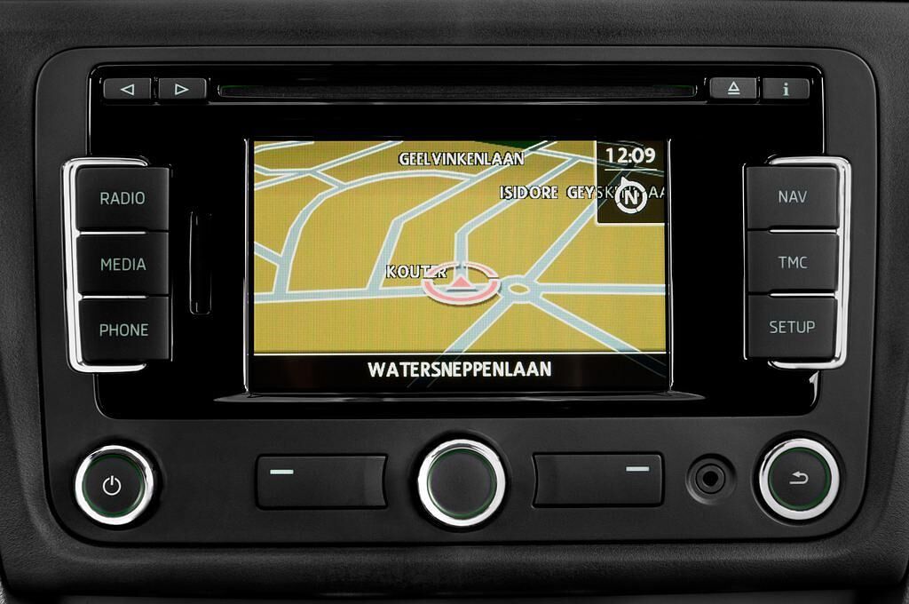 Skoda Rapid Spaceback (Baujahr 2014) Elegance 5 Türen Radio und Infotainmentsystem