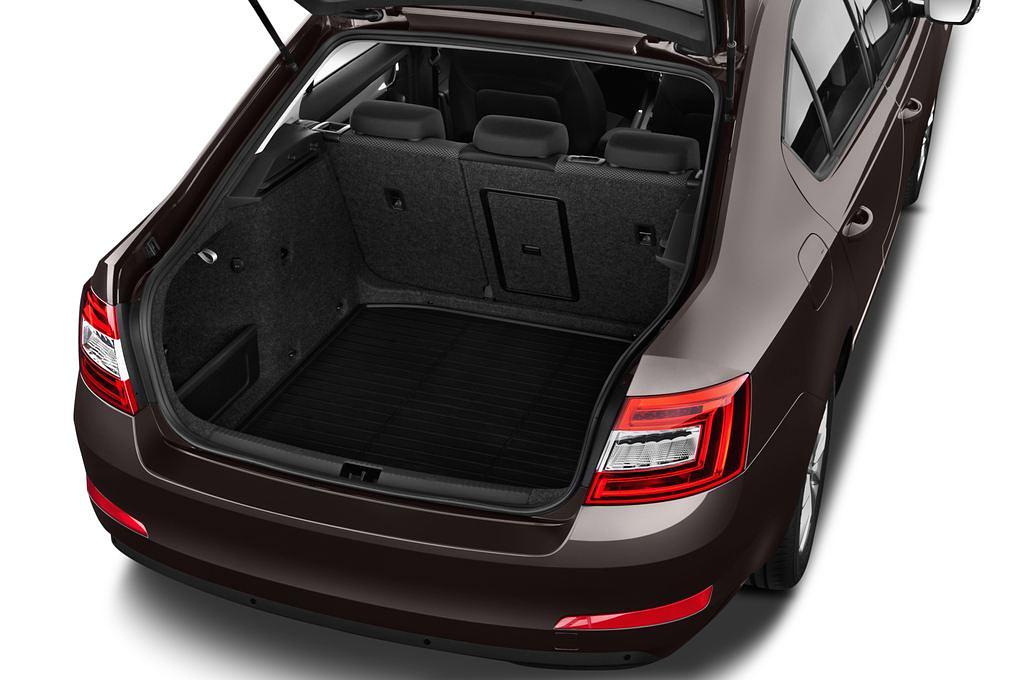 Skoda Octavia (Baujahr 2014) Ambition 5 Türen Kofferraum