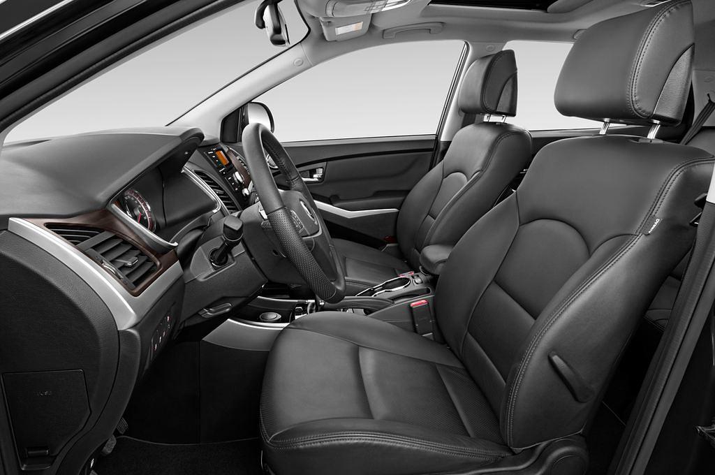 Ssangyong Korando (Baujahr 2014) Sapphire 5 Türen Vordersitze
