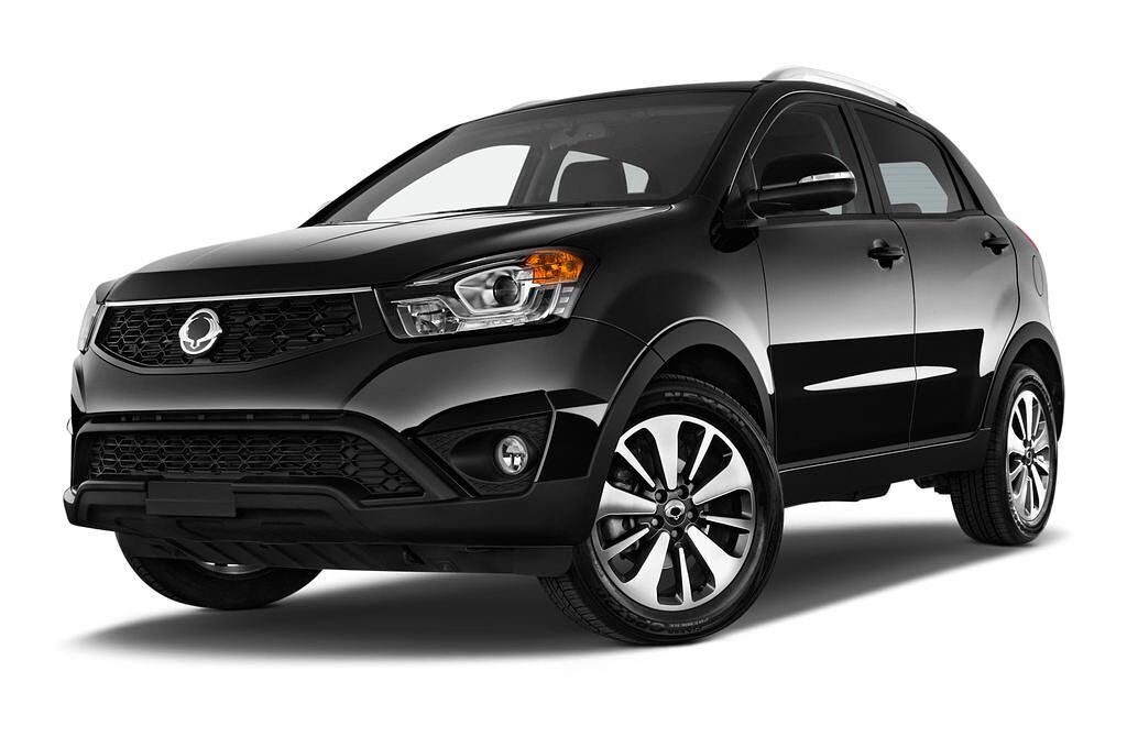 Ssangyong Korando (Baujahr 2014) Sapphire 5 Türen seitlich vorne mit Felge