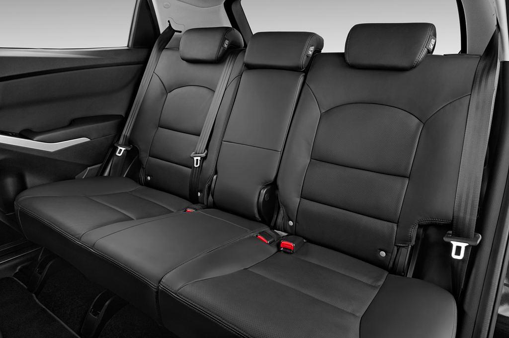 Ssangyong Korando (Baujahr 2014) Sapphire 5 Türen Rücksitze