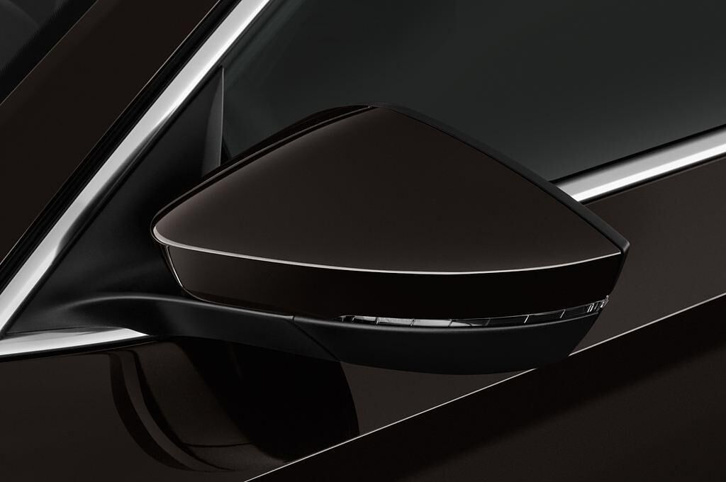 Skoda Superb Combi (Baujahr 2016) L&K 5 Türen Außenspiegel