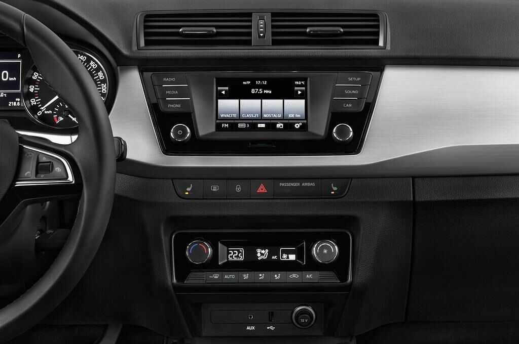 Skoda Fabia (Baujahr 2015) Ambition 5 Türen Mittelkonsole