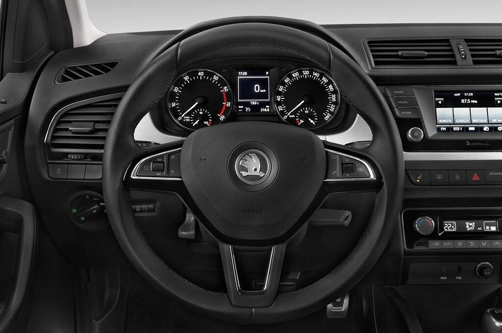 Skoda Fabia (Baujahr 2015) Ambition 5 Türen Lenkrad