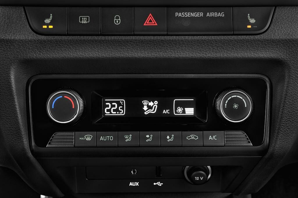 Skoda Fabia (Baujahr 2015) Ambition 5 Türen Temperatur und Klimaanlage