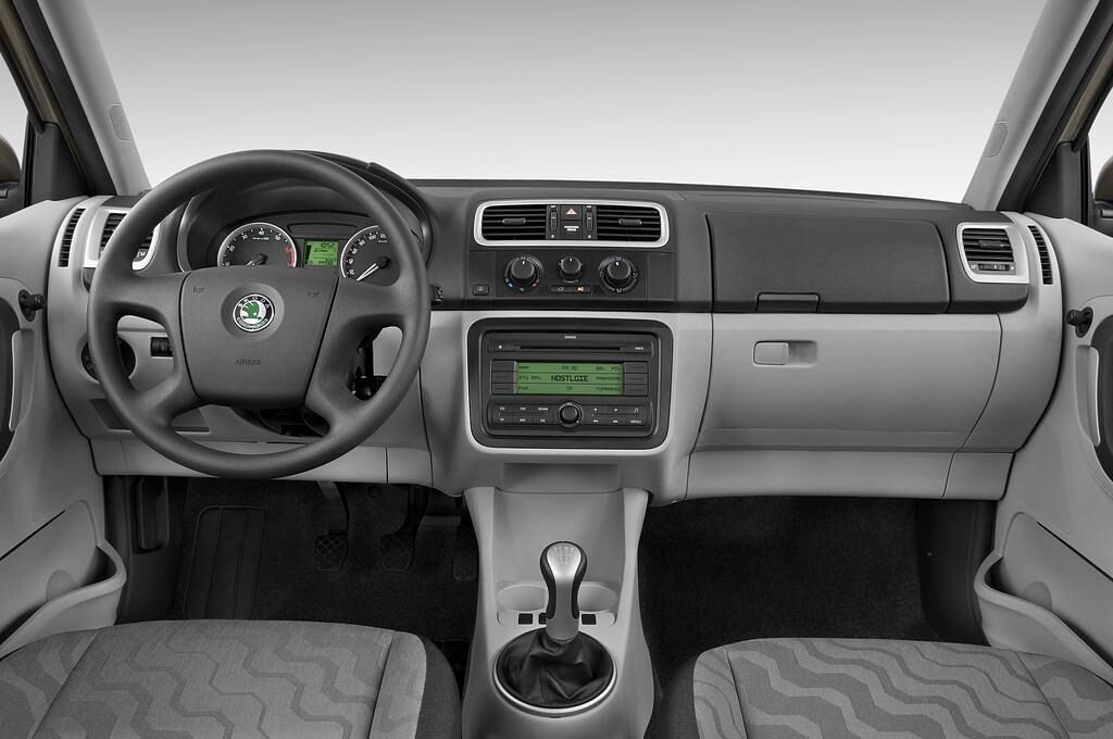 Skoda Fabia (Baujahr 2009) Elegance 5 Türen Cockpit und Innenraum