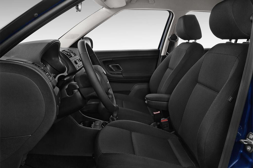 Skoda Fabia (Baujahr 2013) Elegance 5 Türen Vordersitze