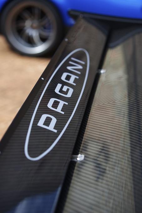 Aerodynamische Flaps gehören zum Pagani Zonda Revolucion
