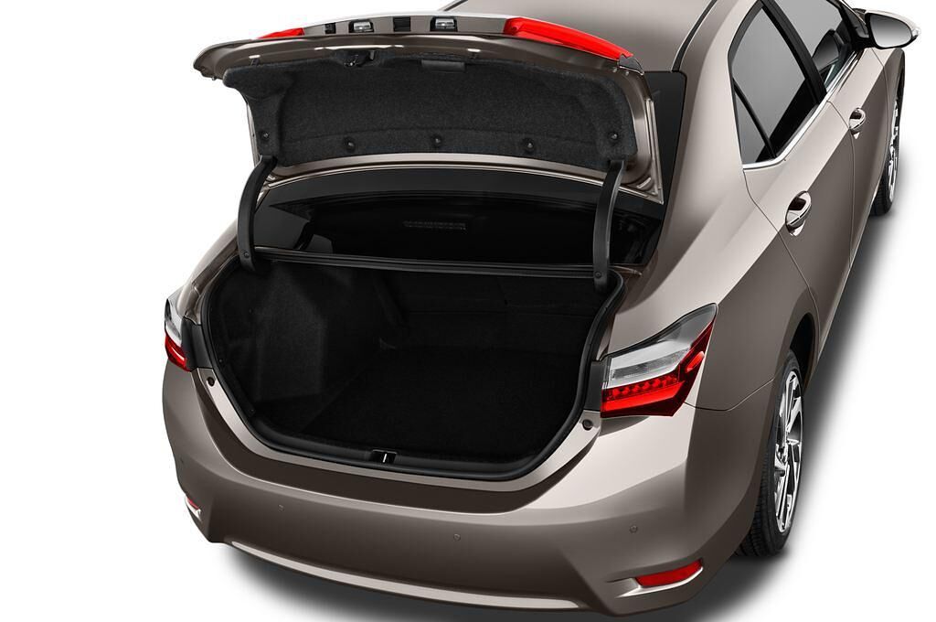 Toyota Corolla (Baujahr 2017) Comfort 4 Türen Kofferraum