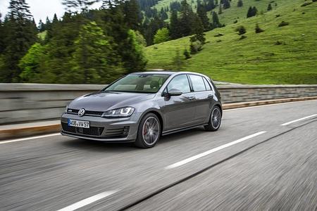 Volkswagen Golf GTD - Golfspiel