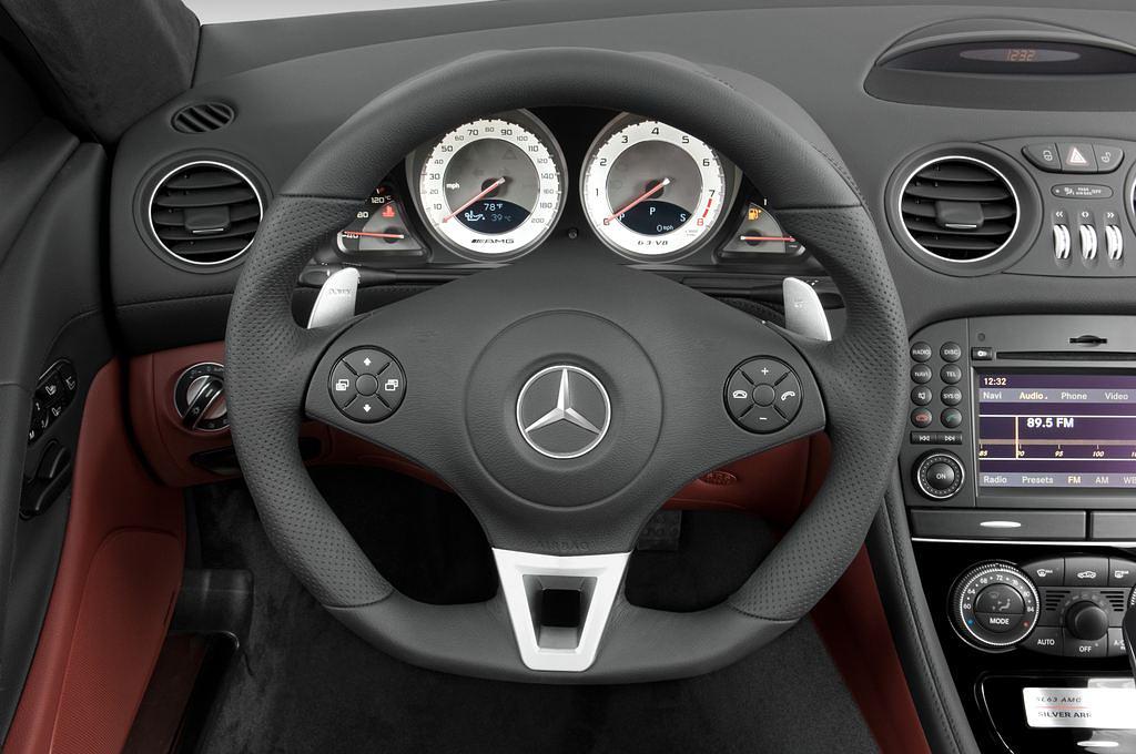 Mercedes SL-Class (Baujahr 2010) AMG 2 Türen Lenkrad