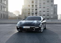 Porsche Panamera Turbo und Panamera S E Hybrid - Verschieden und doch gleich