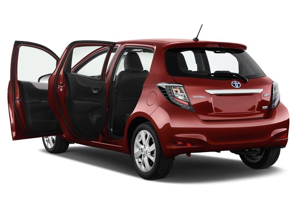 Toyota Yaris (Baujahr 2012) Club 5 Türen Tür geöffnet