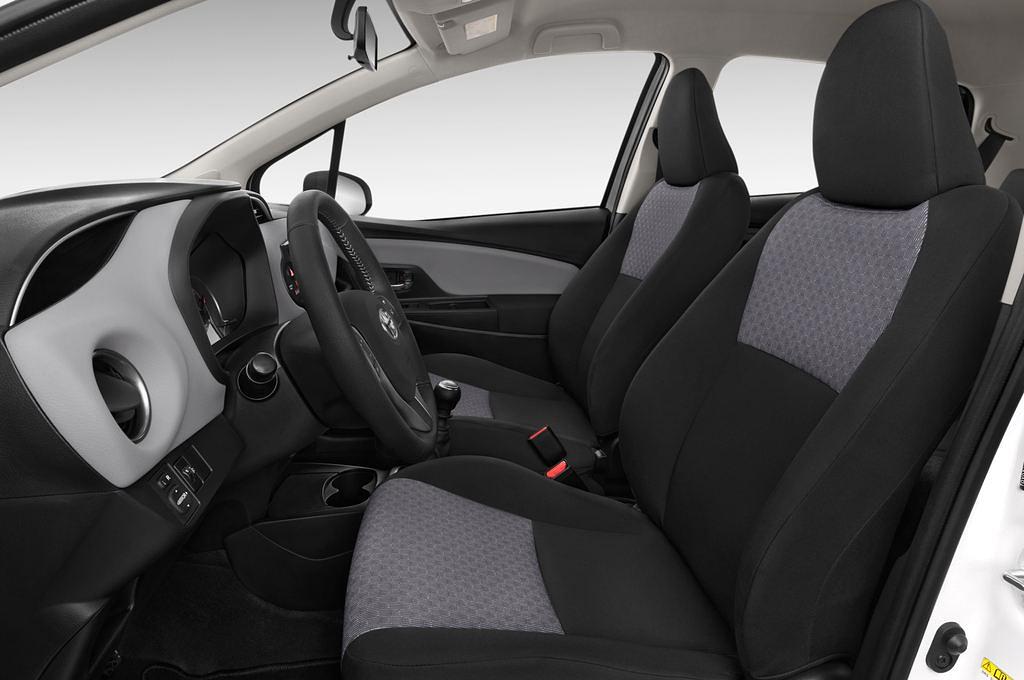 Toyota Yaris (Baujahr 2015) Club 5 Türen Vordersitze