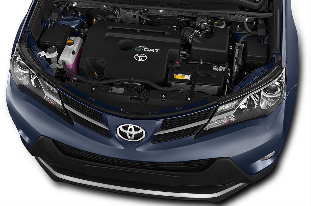 Toyota RAV4 (Baujahr 2015) Comfort 5 Türen Motor