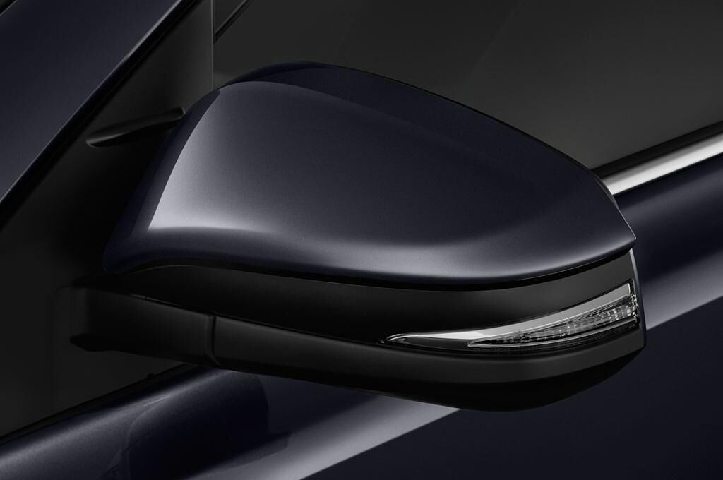 Toyota RAV4 (Baujahr 2016) Executive 5 Türen Außenspiegel